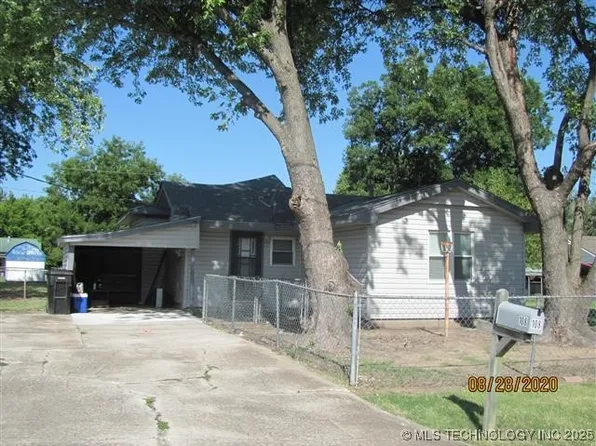 108 S 5th St, Morris, OK 74445
