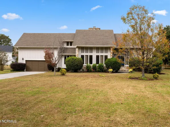 310 Embassy Circle, Wilmington, NC 28412