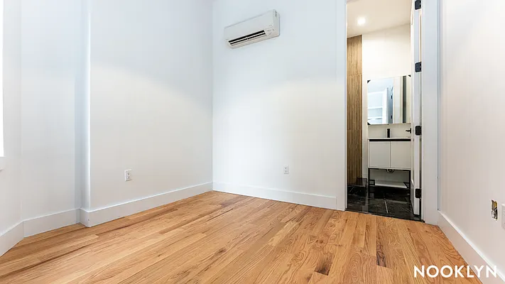 Rented by Nooklyn NYC LLC | media 26