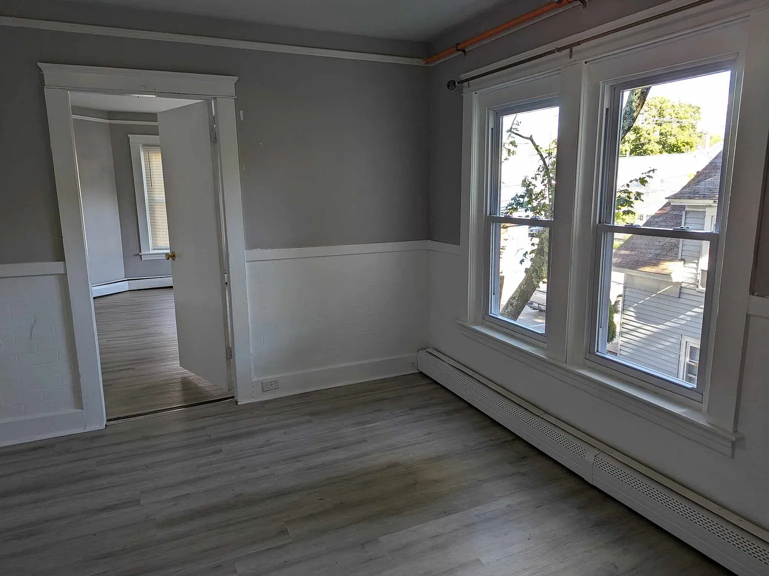 2 bed, 900 sqft, $1,695 — Photo 3