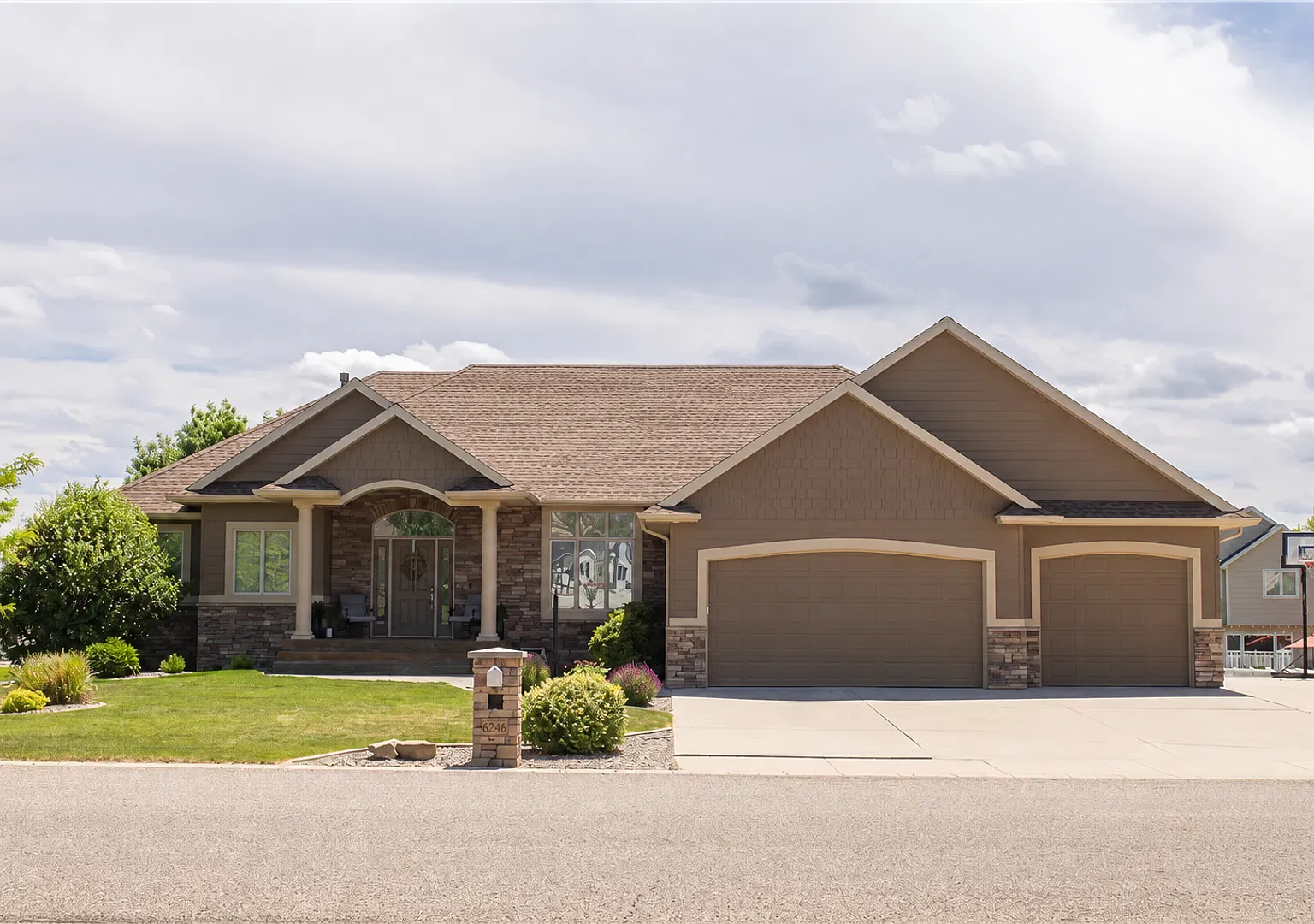 Gorgeous Ironwood Estates Home | 5 Beds, 3 Baths, Second Kitchen & 3-Car Garage | Available Now f... — Photo 3