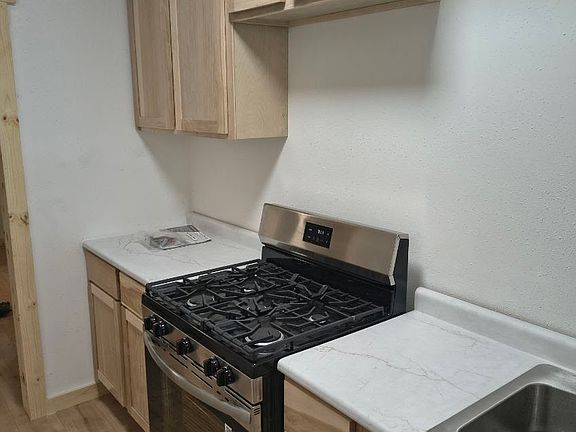 3rd image of 416 N Horsman St #3