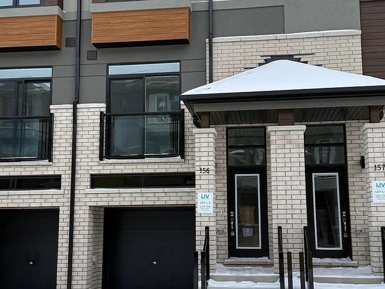 660 Colborne St W #156 — Photo 1