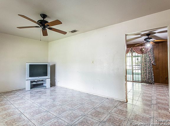 5th image of 7919 Latigo Dr