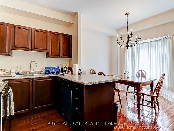 5th image of 1130 Cawthra Rd #2