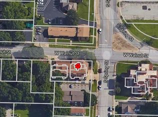 401 W Walnut St #401, Independence, MO 64050