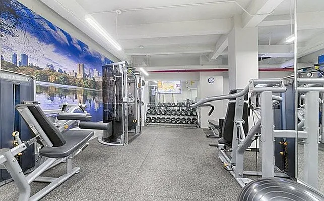 Sold by Compass | media 7