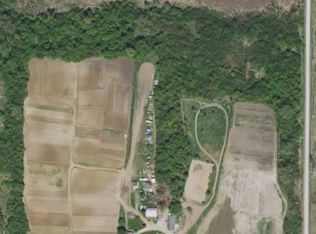 21040 W Lincoln Ave, New Berlin, WI 53146