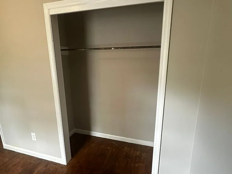 825 Woodlawn Dr — Photo 15