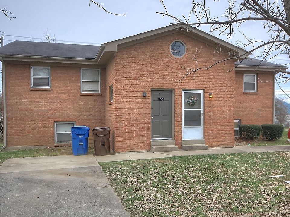 2nd image of 136 Strode Station Cir #138