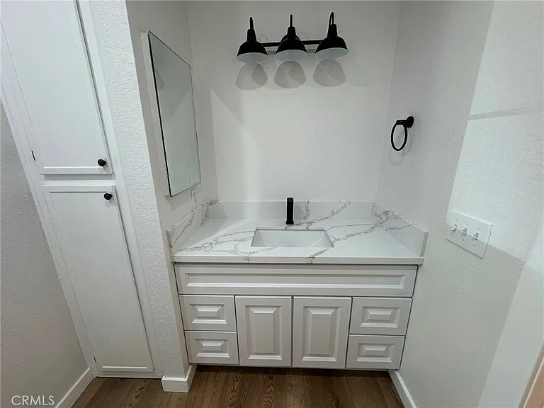 2554 Olive Dr #34 — Photo 14