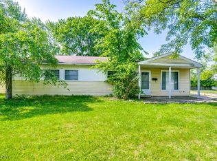 24120 Sherborne Rd, Bedford Heights, OH