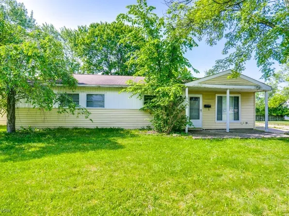 24120 Sherborne Rd, Bedford Heights, OH 44146