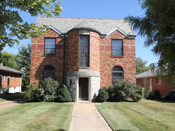 1014 Moorlands Dr APT 2S, Saint Louis, MO 63117