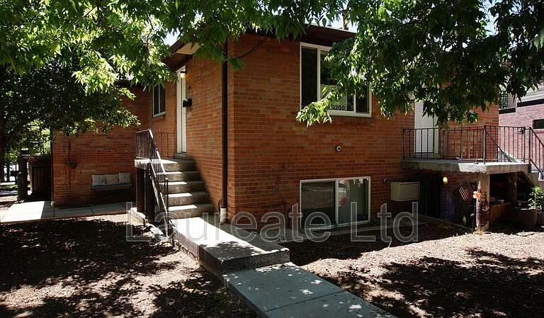 3075 N Zuni St — Photo 1