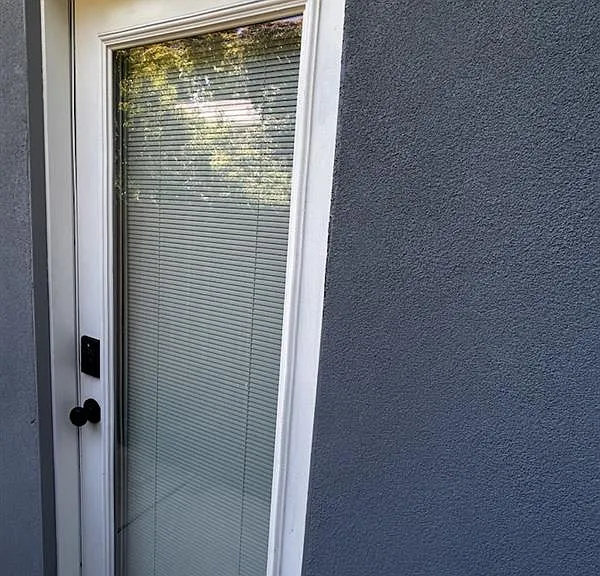 810 Victorian Aly #B — Photo 8