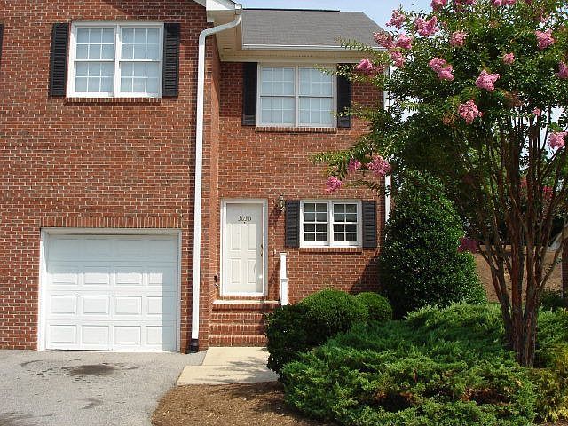 1st image of 303D Oleander Dr APT D