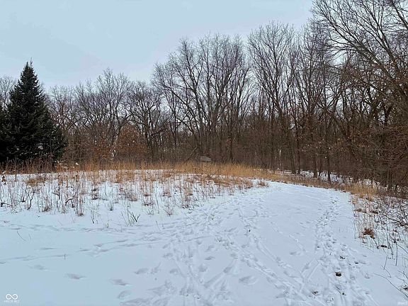 3rd image of 900 SE County Rd