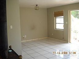 2nd image of 1829 Grace Ave