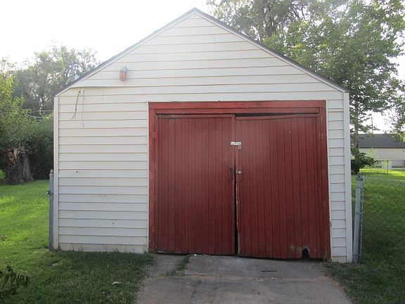 5th image of 411 S Richmond St