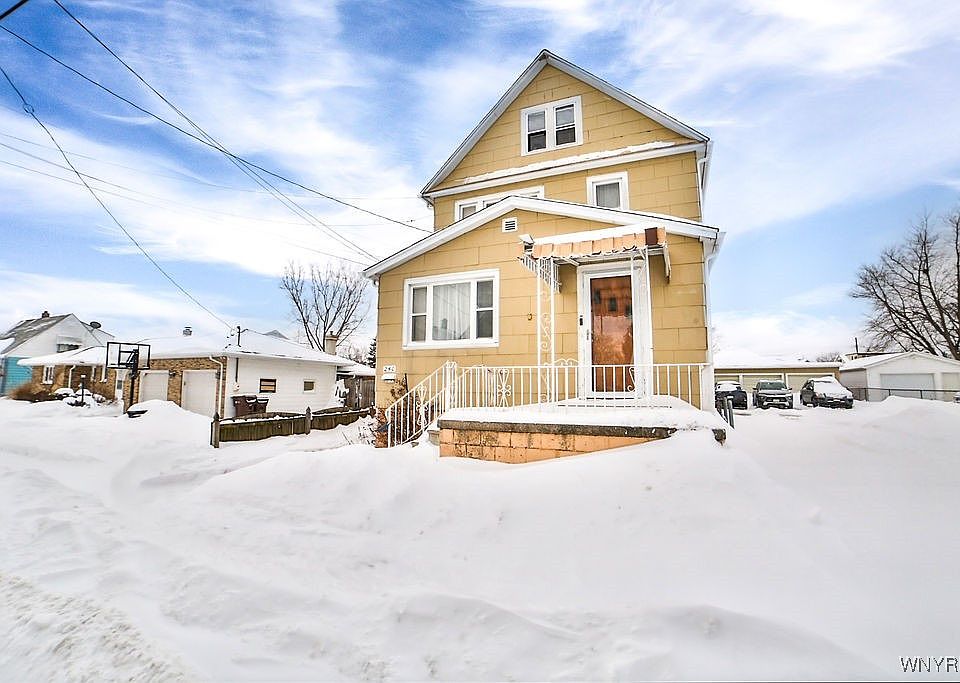 1st image of 240 Lackawanna Ave