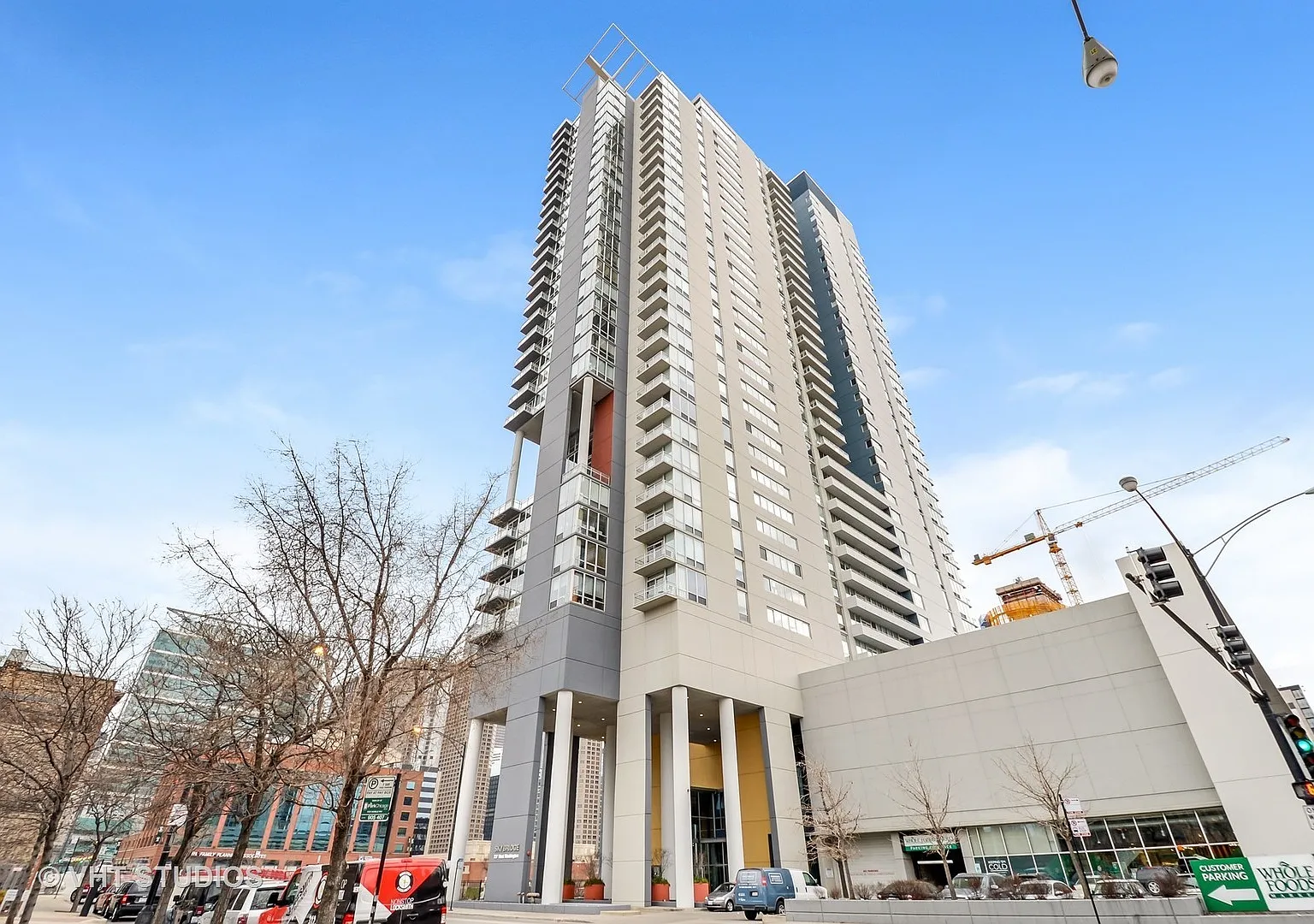2 bed, 1328 sqft, $4,250 — Photo 1