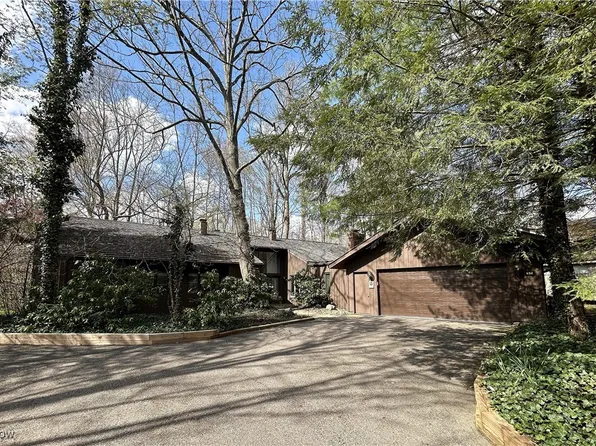 692 Arbor Way, Aurora, OH 44202