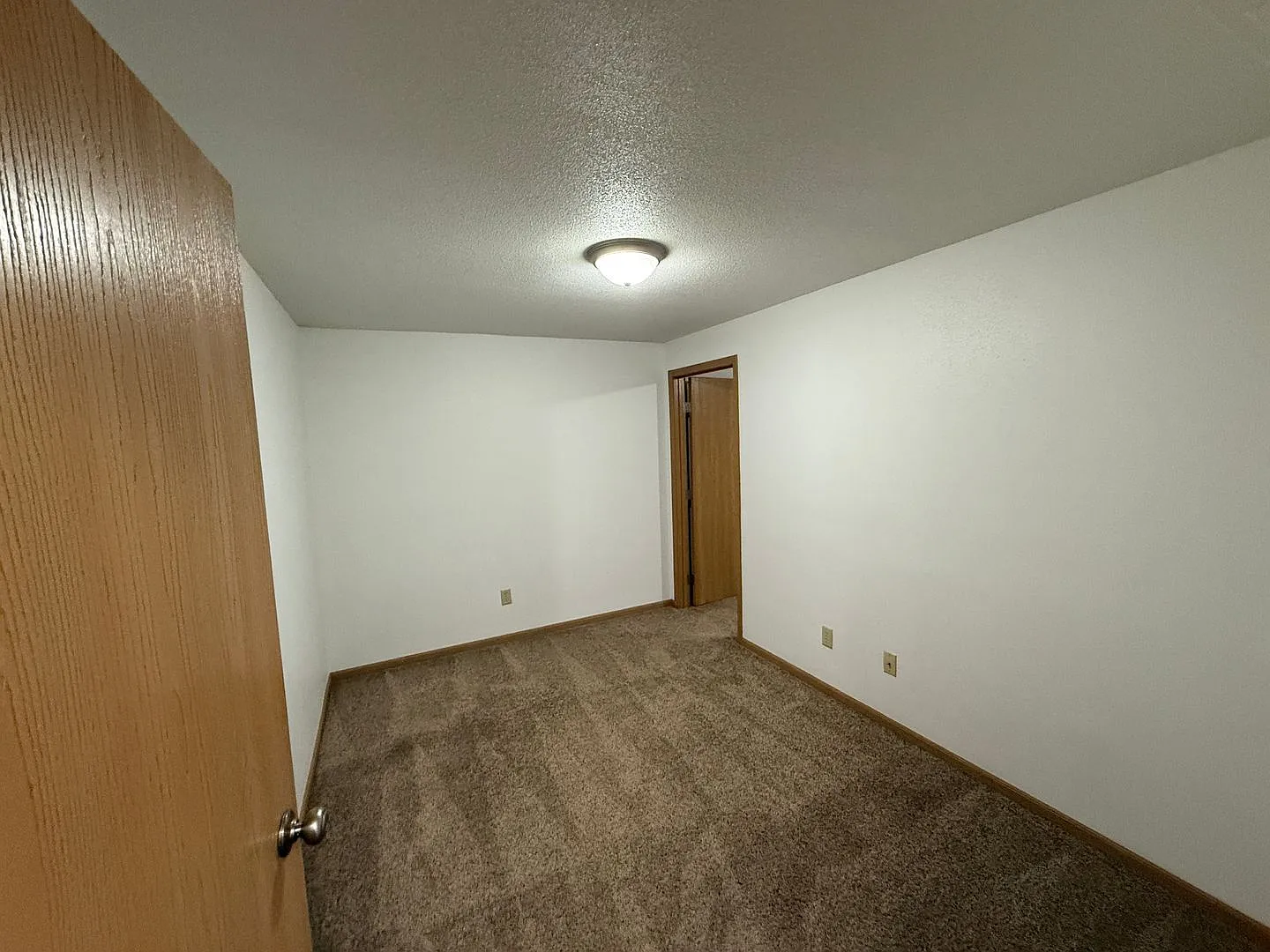 Welcome to 1305 11th St N in Wahpeton ND! — Photo 3