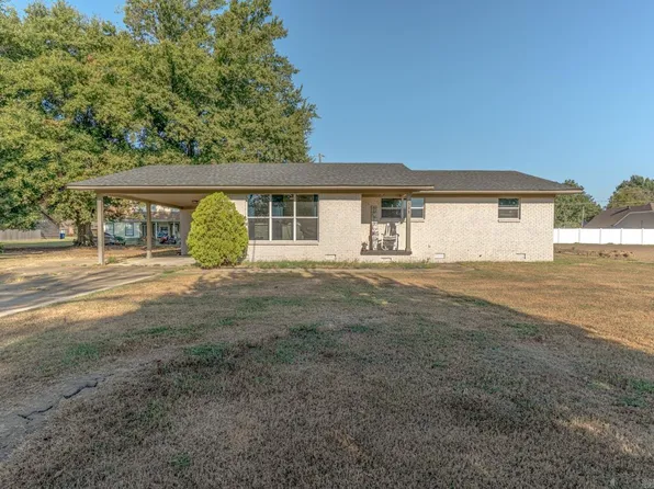 508 7th St, Marked Tree, AR 72365