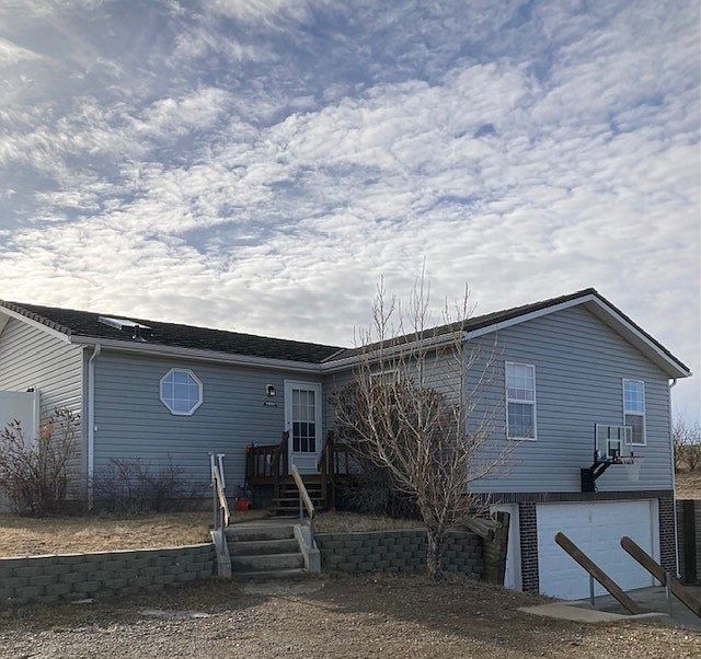 1201 Oilfield Ave, Shelby, MT 59474 | Zillow