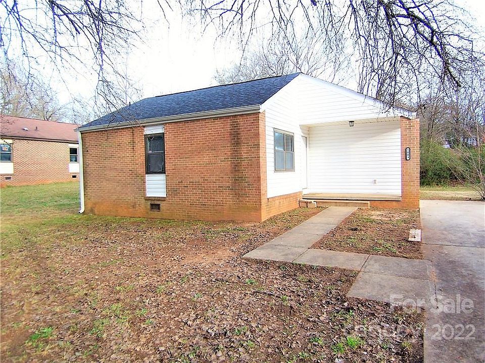 1st image of 1009 Holder Dr