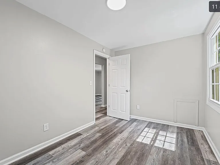 7 Terrell Ave — Photo 3