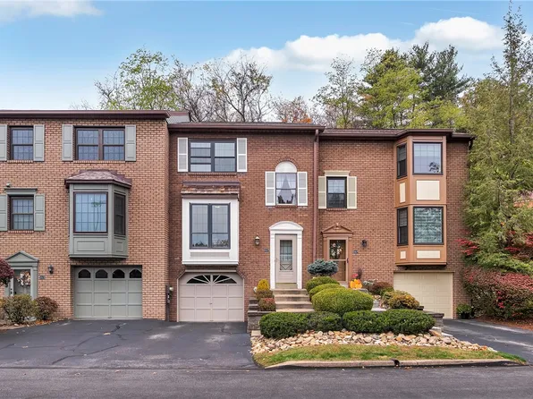 467 Cannongate Dr, Monroeville, PA 15146