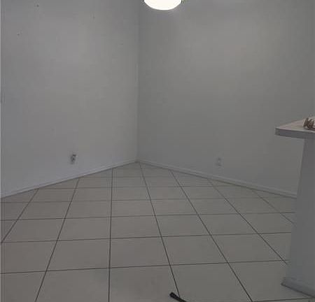 5th image of 4047 NW 92nd Ave