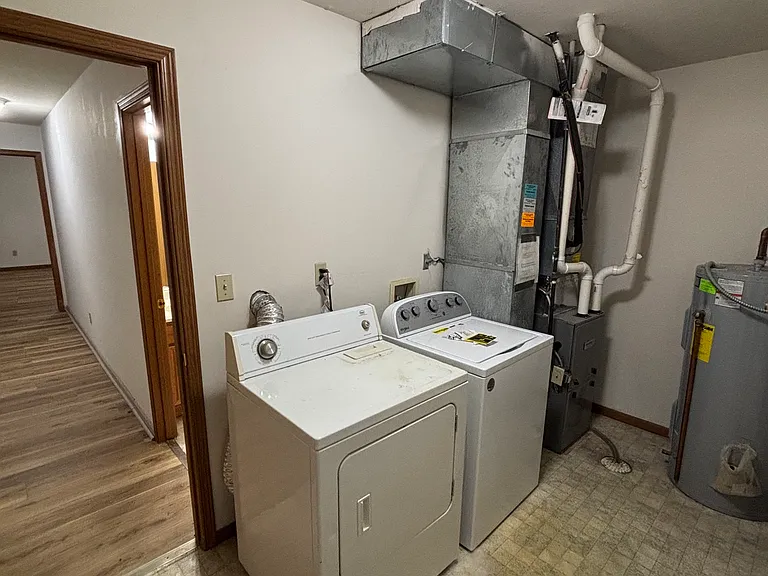 7302 Shillington Dr — Photo 10