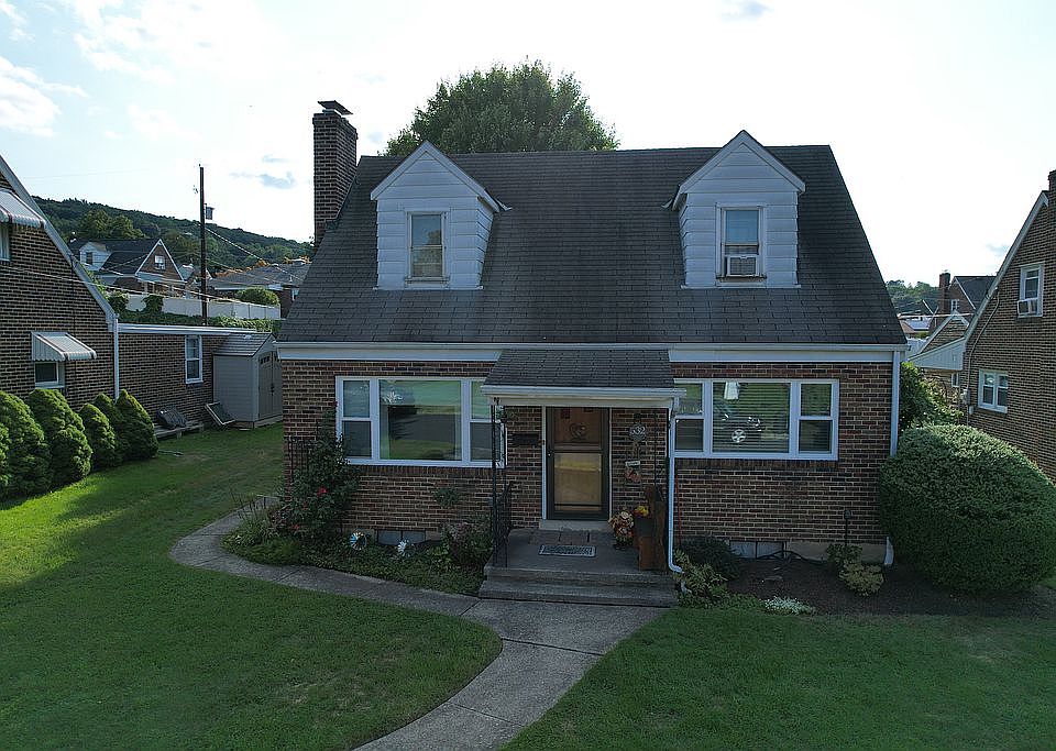 1st image of 532 Frederick St