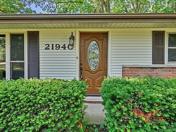 5th image of 21940 Ulrich St