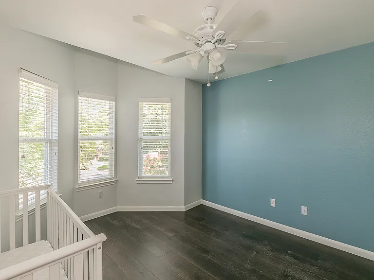 2 Edgemere Ct — Photo 24