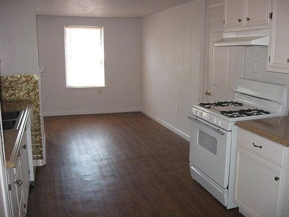 4th image of 2607 W Kentucky Ave