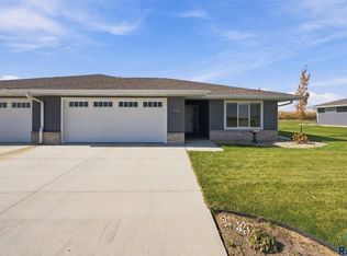 1603 Neil Ave, Dell Rapids, SD 57022