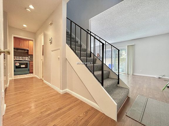 4th image of 124 Eastmoor Ave