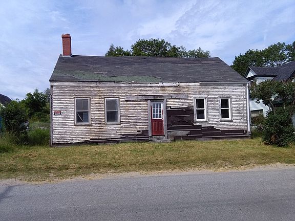 5th image of 168 Water St