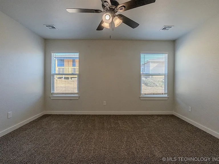 4119 W 57th St #B — Photo 23