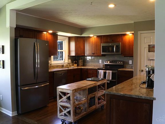 4th image of 1103 Shakertown Ct