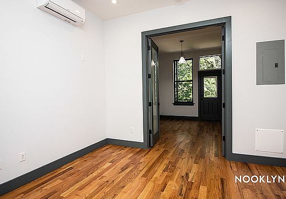 4th image of 18 Park St APT 3L
