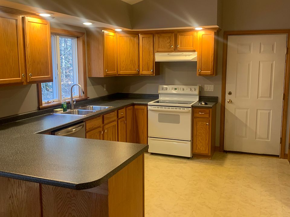 2nd image of 18 Browning Way