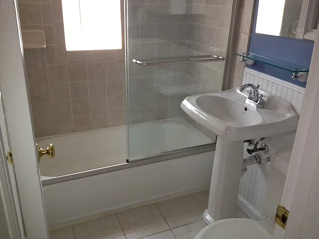 5A E Luray Ave — Photo 7