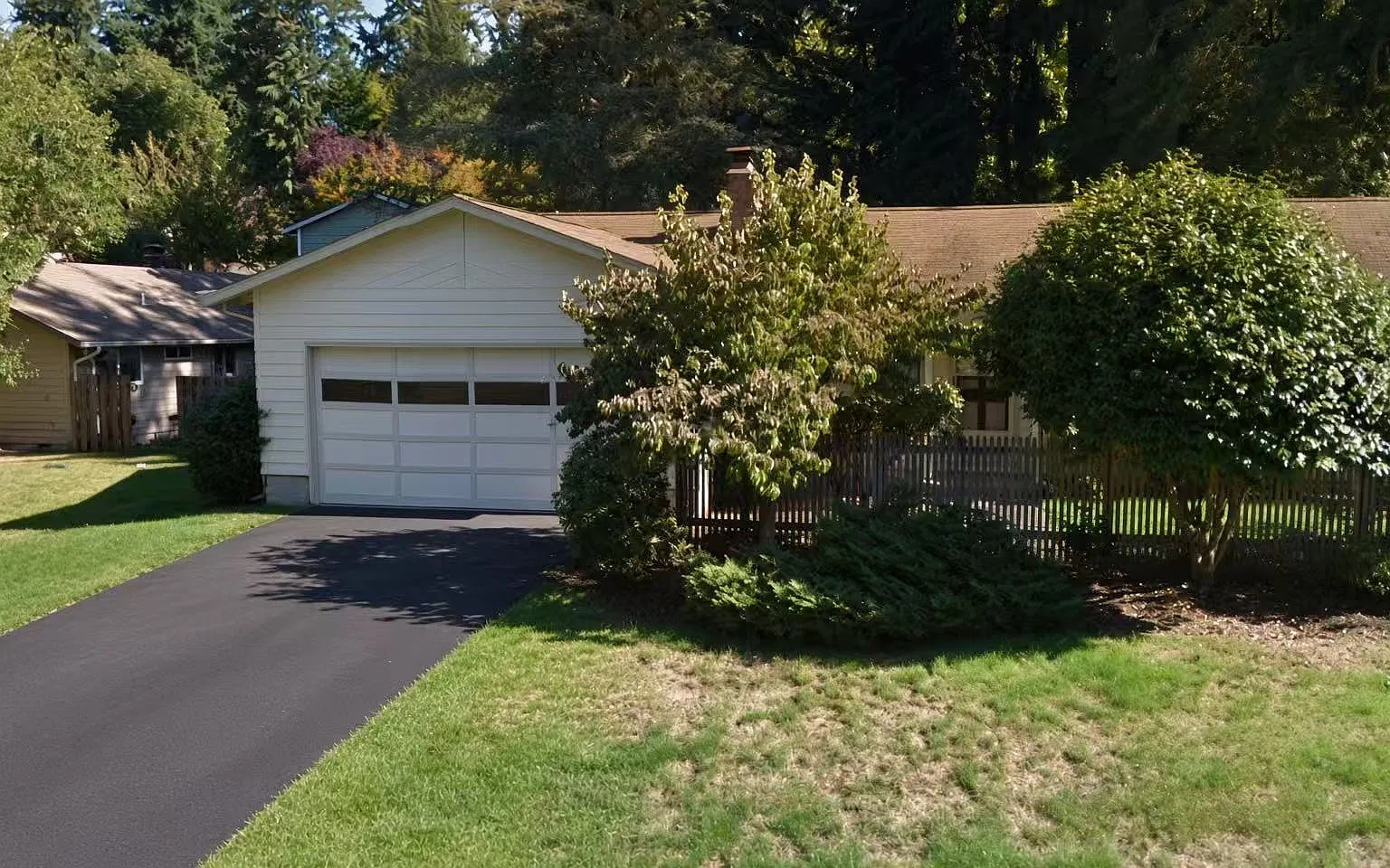 3 bed, 1270 sqft, $3,150 — Photo 1