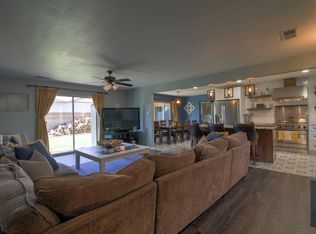 703 Rincon De Romos Dr SE, Rio Rancho, NM 87124