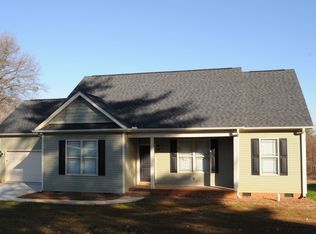 511 Wood Rd, Greer, SC 29687